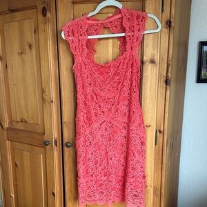 Nicole Miller Coral Lace Cap-Sleeve Midi Dress